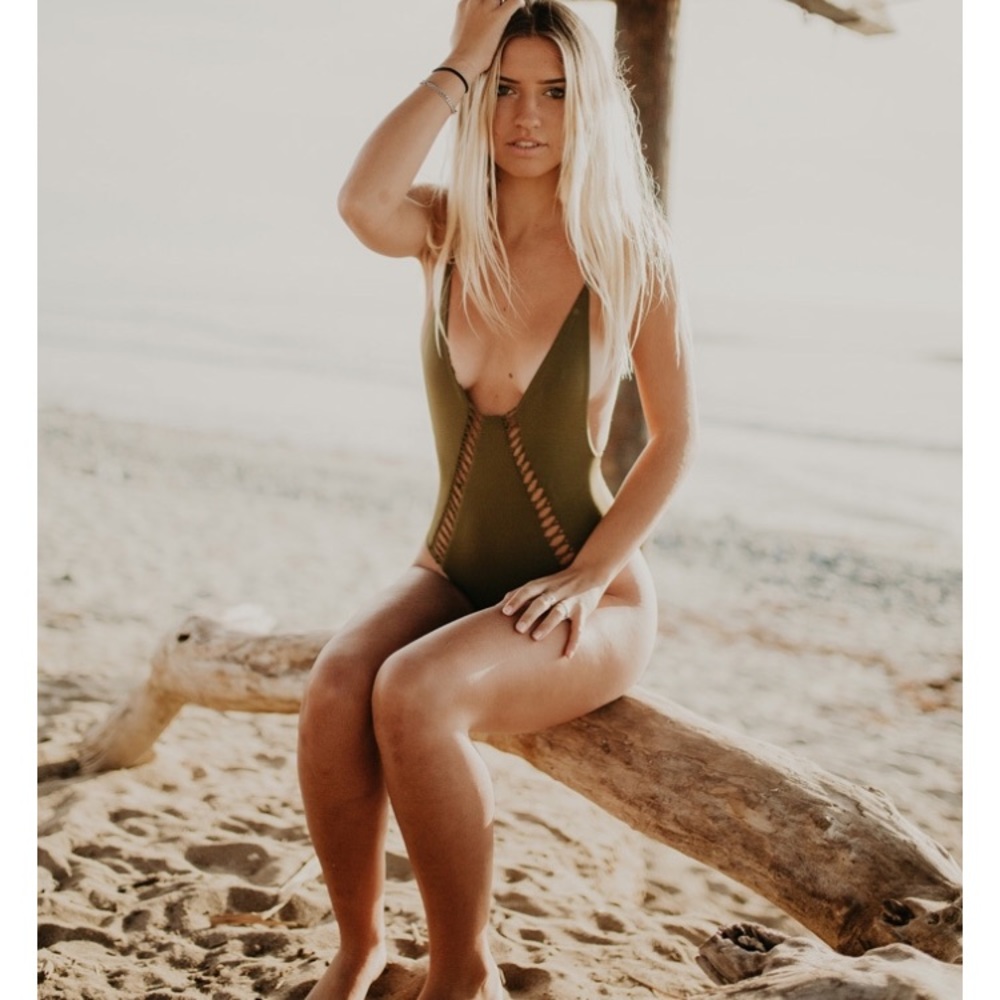 San Lorenzo one piece